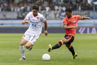 Théo Berdayes (en blanc) a été l'homme providentiel lors du succès du FC Sion face à Zurich le week-end dernier.